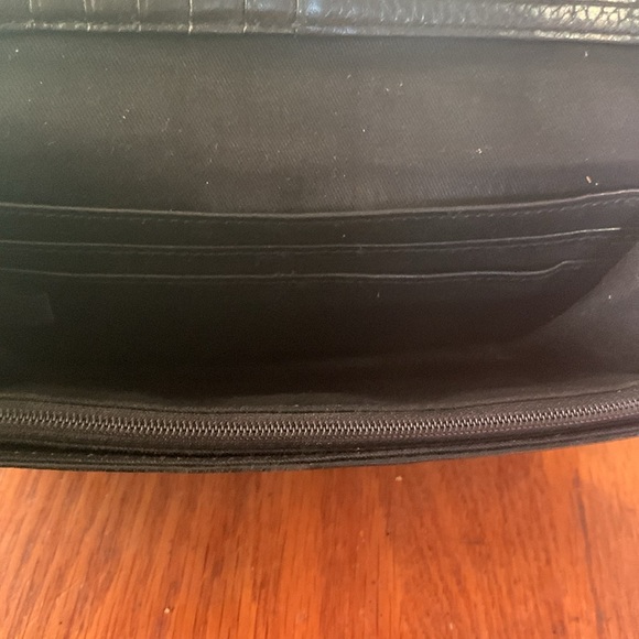 Talbots Leather Buckle Wallet - Picture 4 of 5